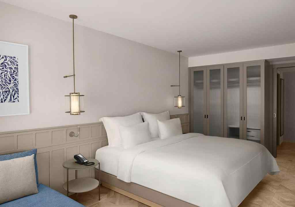 Mediterranean Suite with Living Room