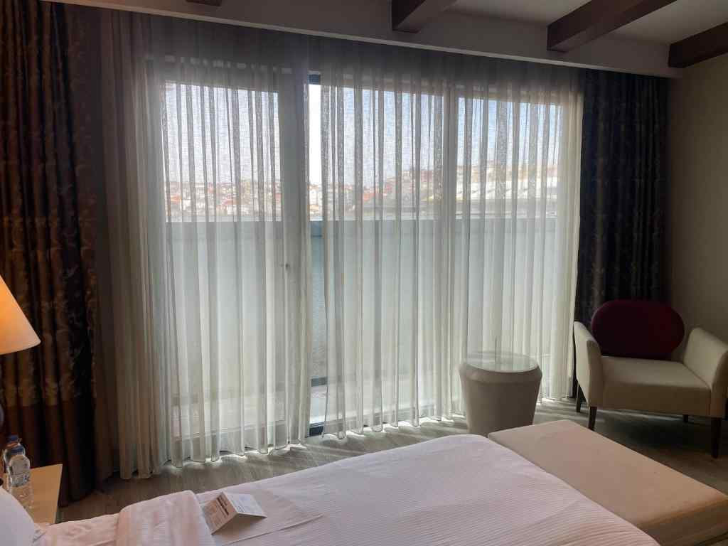 Deluxe King Room With Balcony