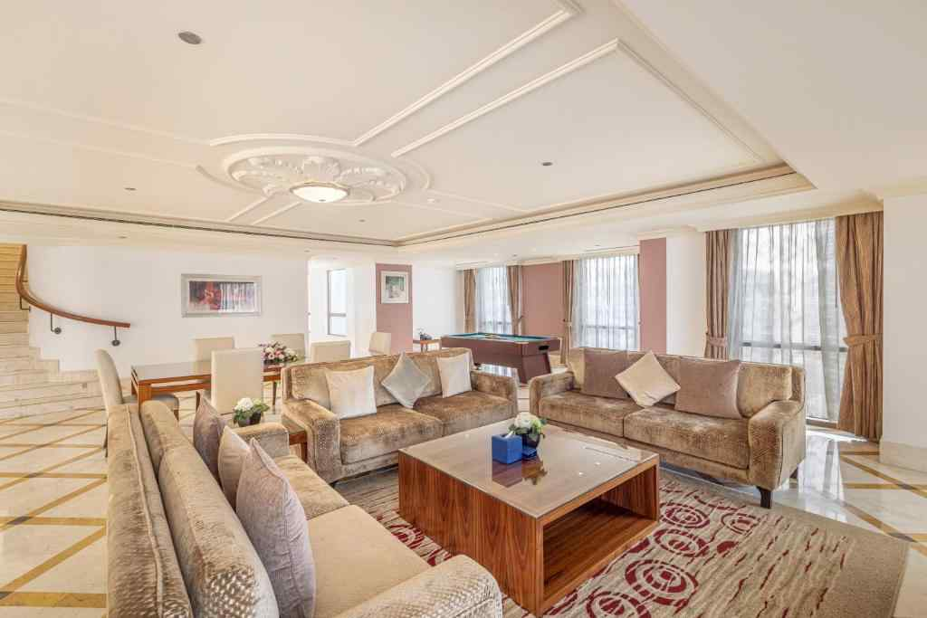 Penthouse Apartment with Private Pool