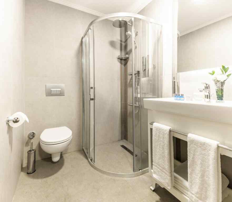 Deluxe Triple Room with Balcony