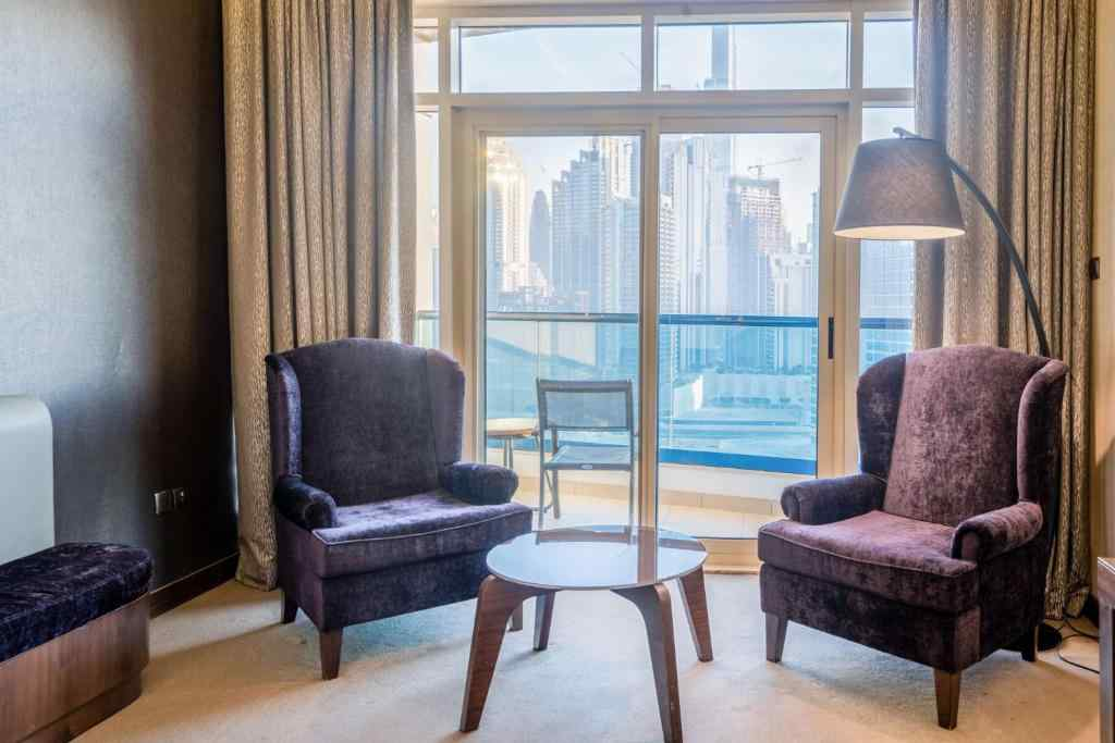 Premium Room with balcony & Downtown view