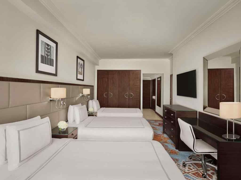 Classic Triple Room with partial Haram View