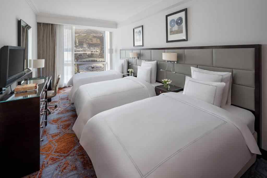 Classic Triple Room with Kaaba View