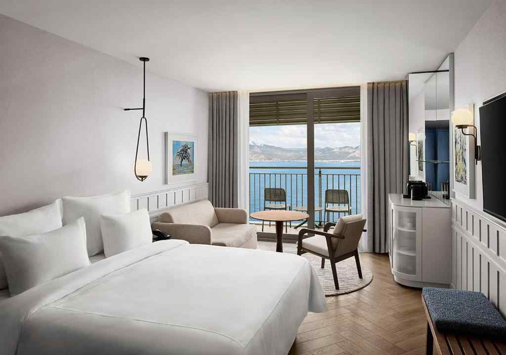 Dexluxe Double or Twin room with Sea view