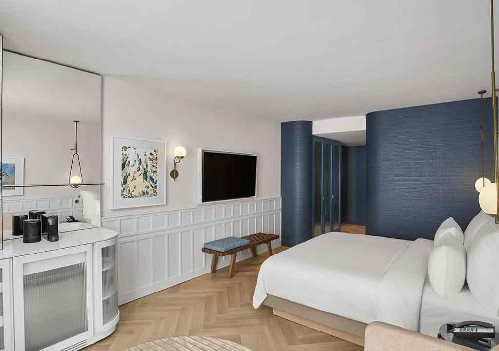 Dexluxe Double or Twin room with Sea view