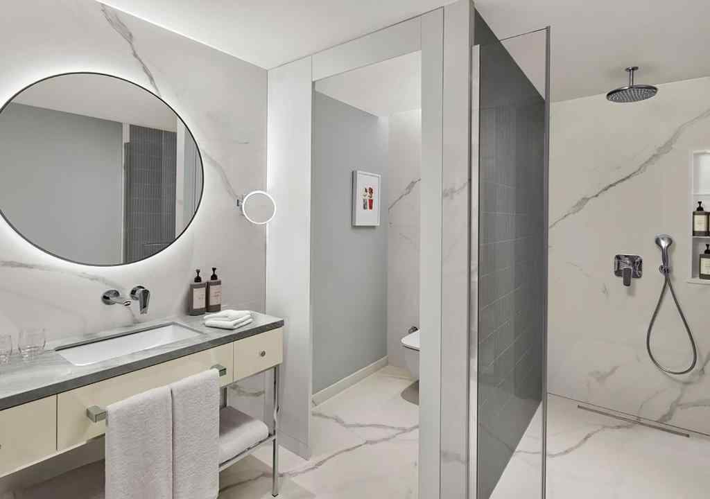 Grand Deluxe Room with Sea View